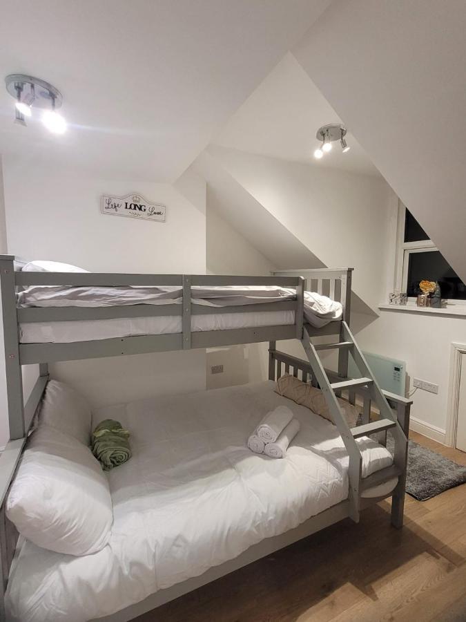 Canary Wharf Apartments Лондон Екстериор снимка