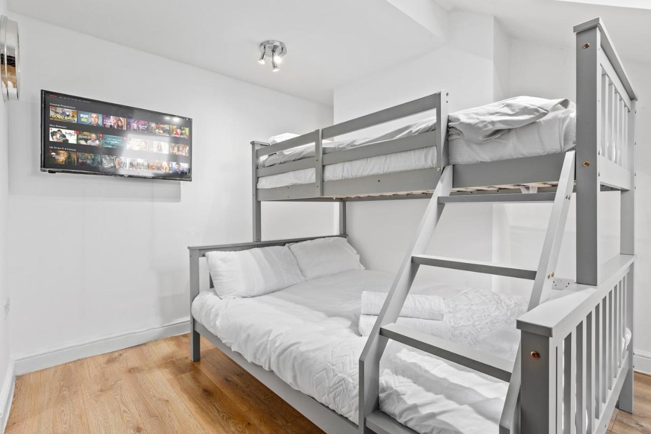 Canary Wharf Apartments Лондон Екстериор снимка